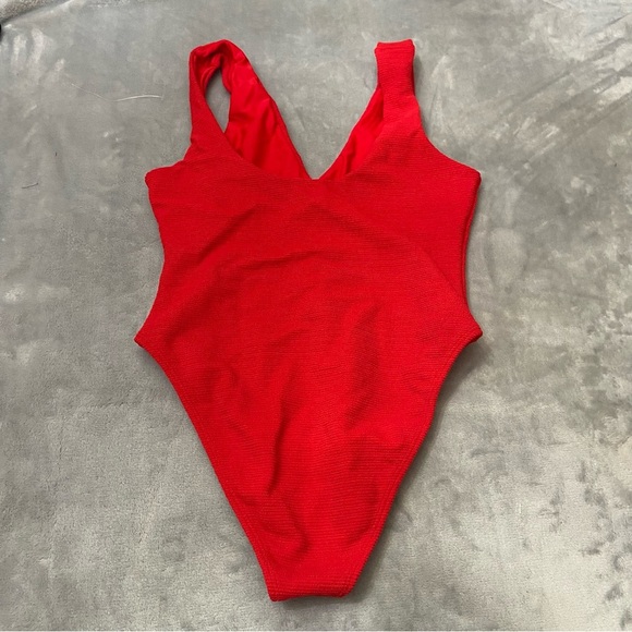 New! Montce Kim NO BELT micro scrunch one piece swimsuit red 10941 - Picture 9 of 10